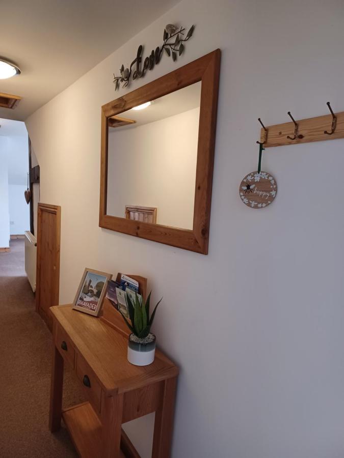 The Bear Bed & Breakfast Rhayader Exterior foto