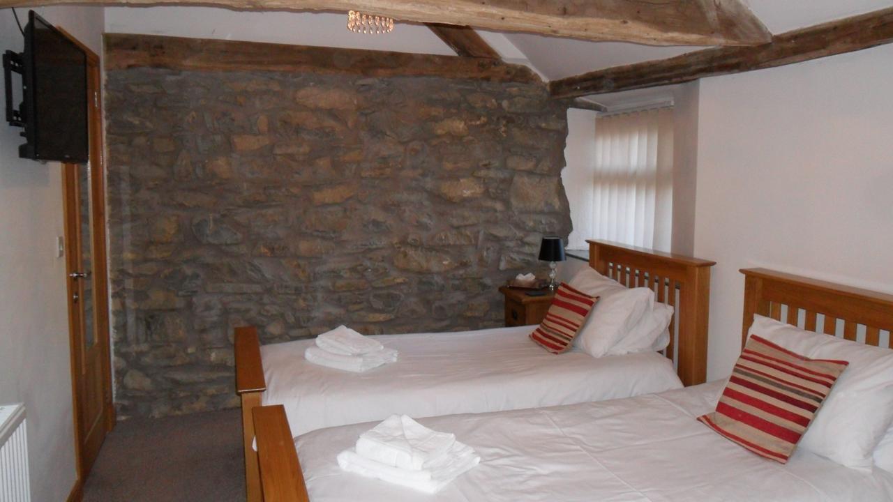 The Bear Bed & Breakfast Rhayader Exterior foto