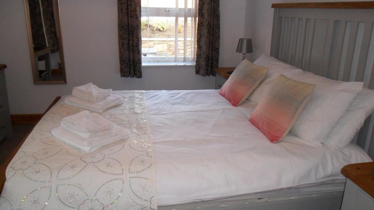The Bear Bed & Breakfast Rhayader Exterior foto
