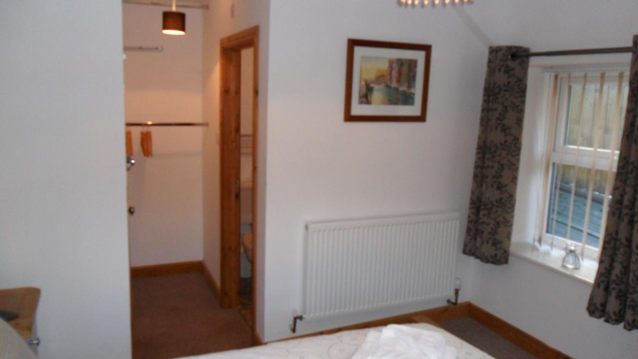 The Bear Bed & Breakfast Rhayader Exterior foto