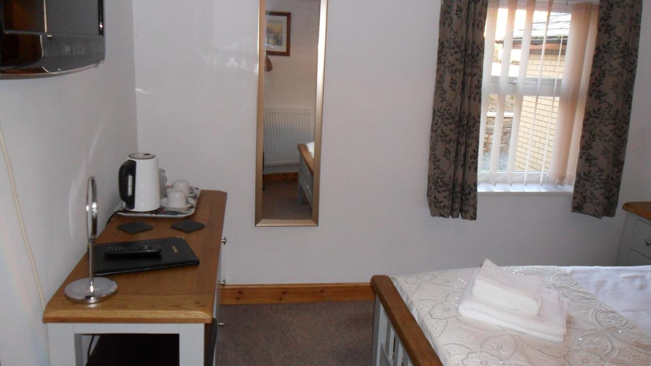 The Bear Bed & Breakfast Rhayader Exterior foto