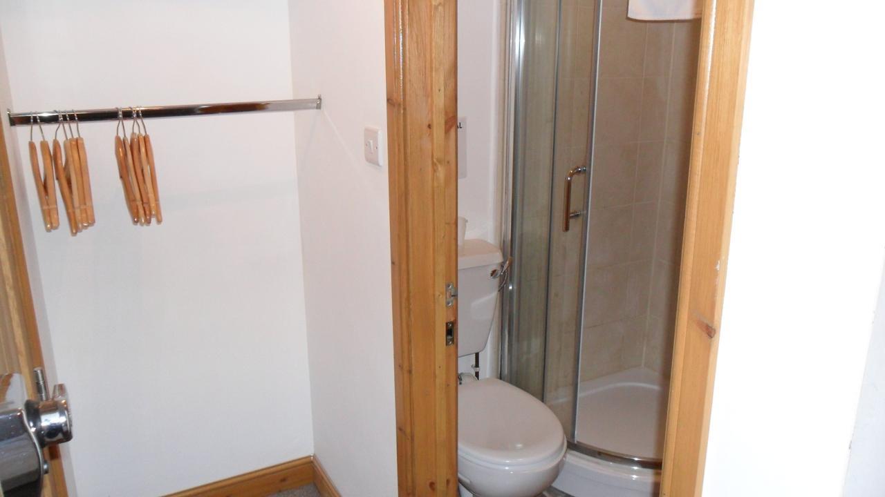 The Bear Bed & Breakfast Rhayader Exterior foto