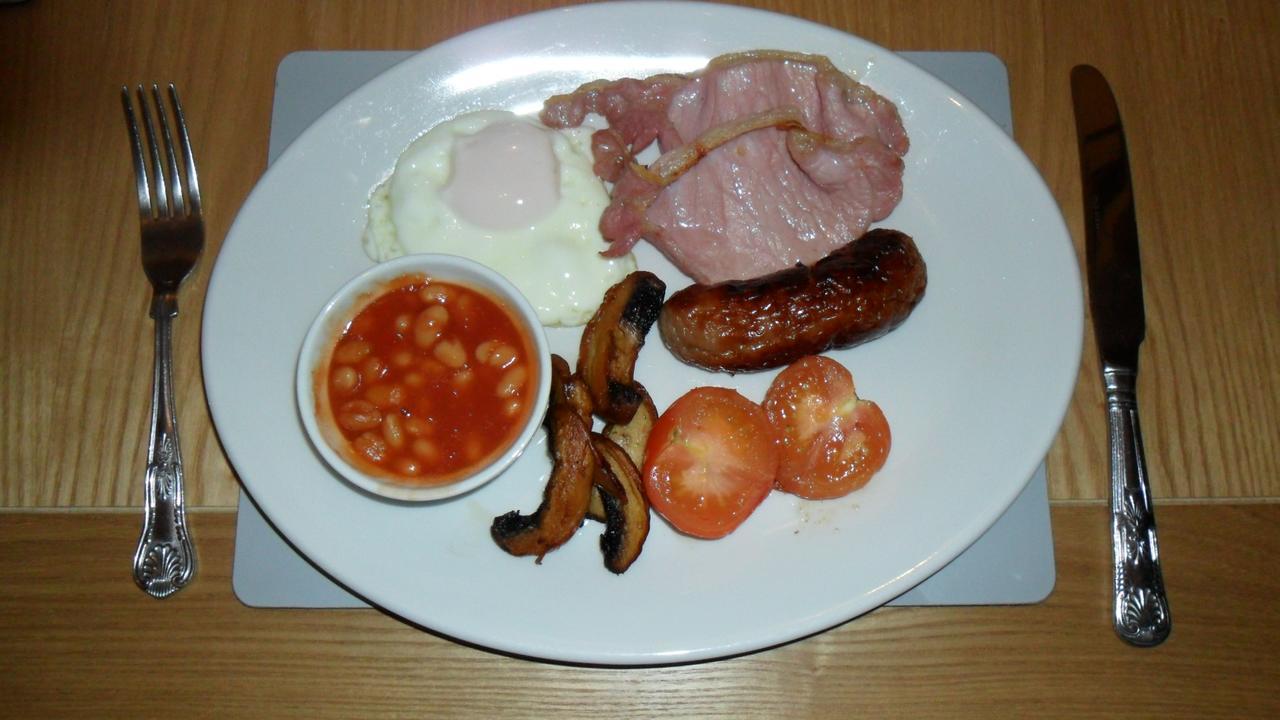 The Bear Bed & Breakfast Rhayader Exterior foto