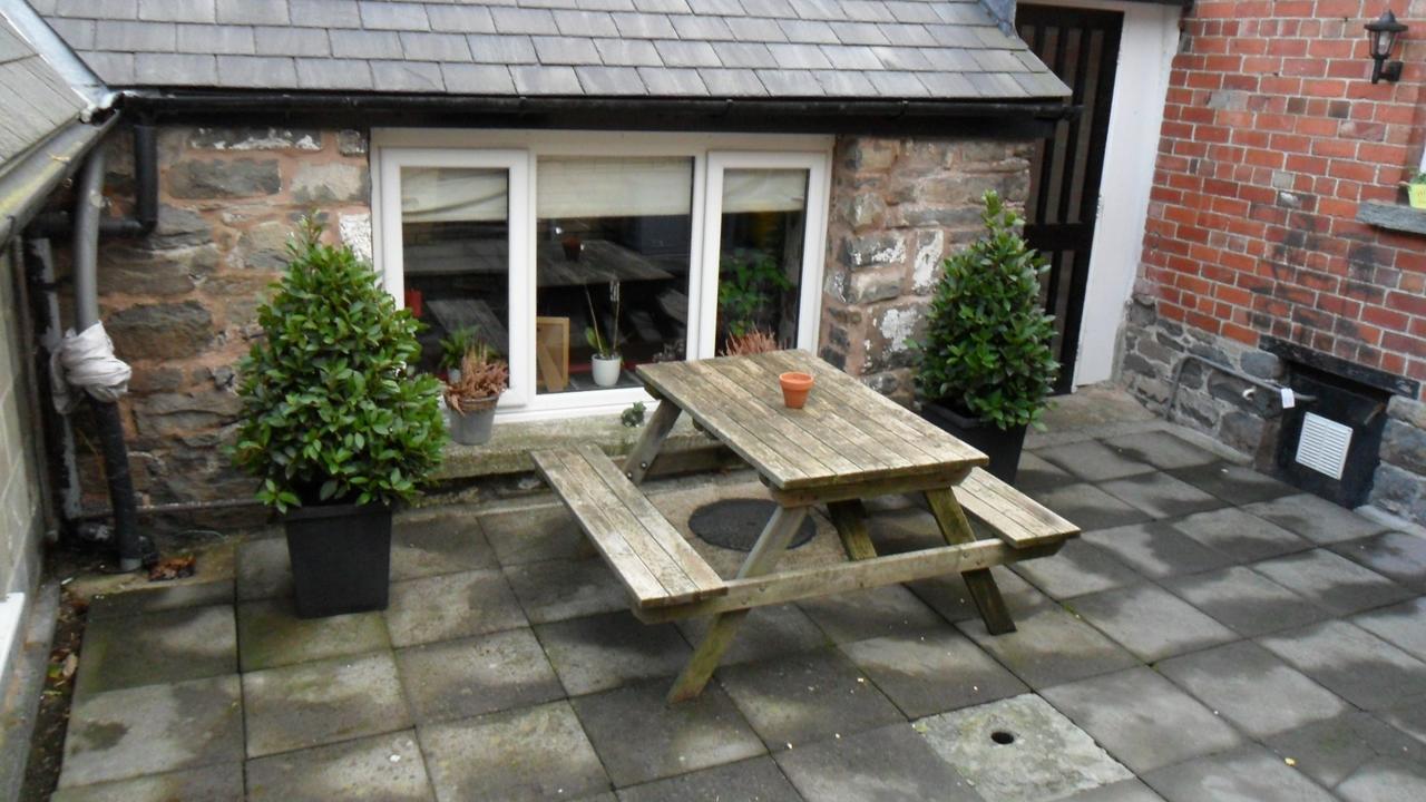 The Bear Bed & Breakfast Rhayader Exterior foto