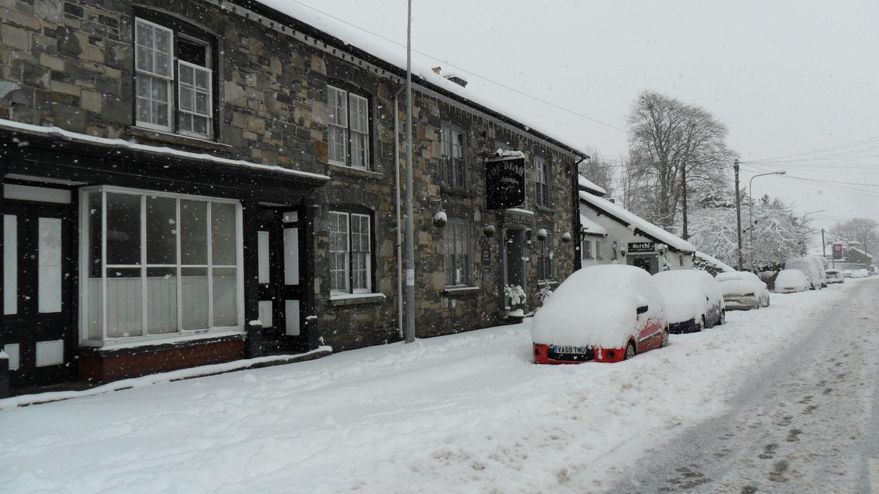 The Bear Bed & Breakfast Rhayader Exterior foto
